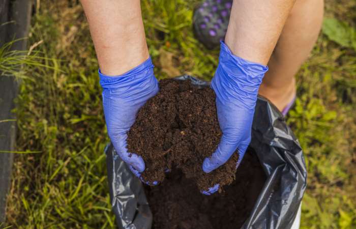 how to store potting soil